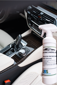 Soluție întreținere bord auto (fără silicon) 500 ml
